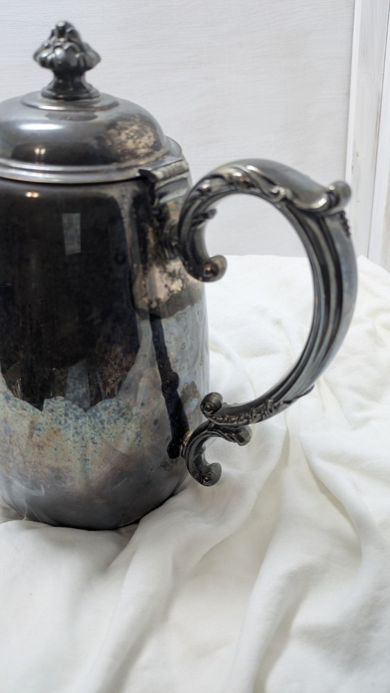 Wm ROGERS SILVER PLATE COFFEE POT SPRING FLOWERS #101