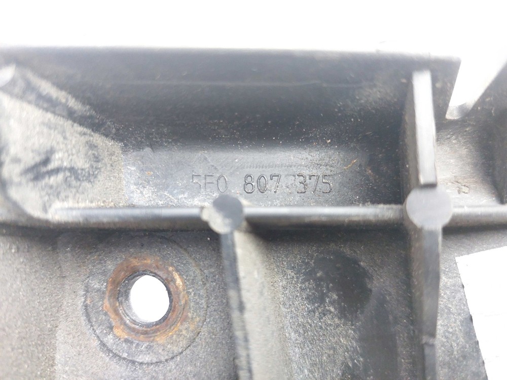 REAR BUMPER MOUNT BRACKET LEFT SIDE 5F0807375 SEAT LEON MK3 2014