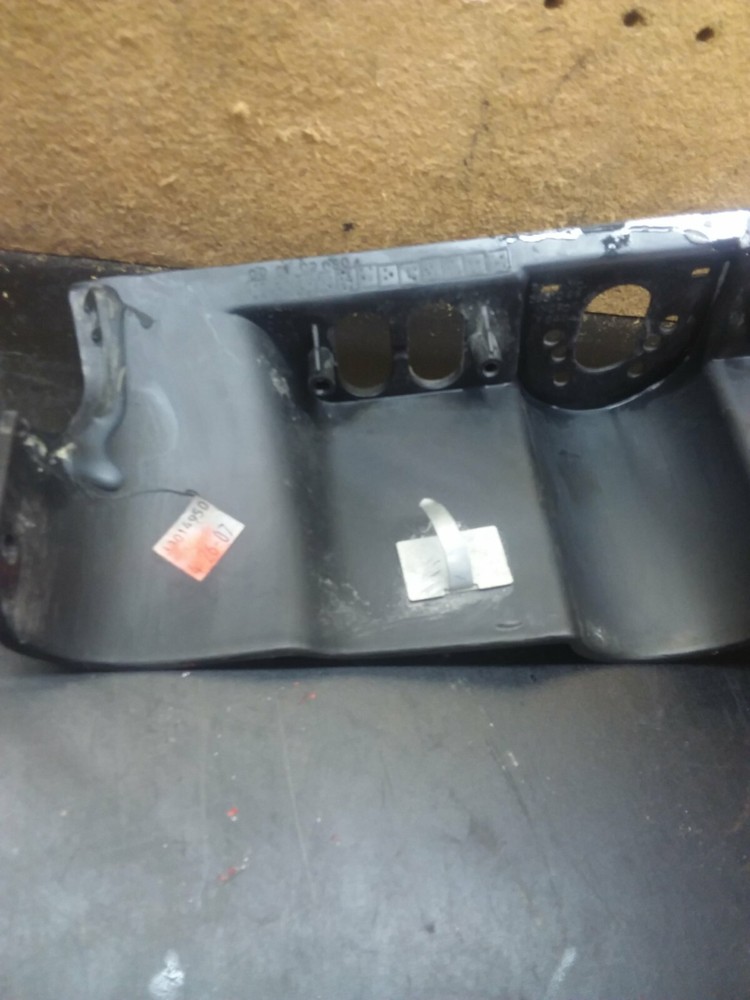 2007 07-11 Harley Davidson Electra Glide FLHT Ignition Dash Plastic Black