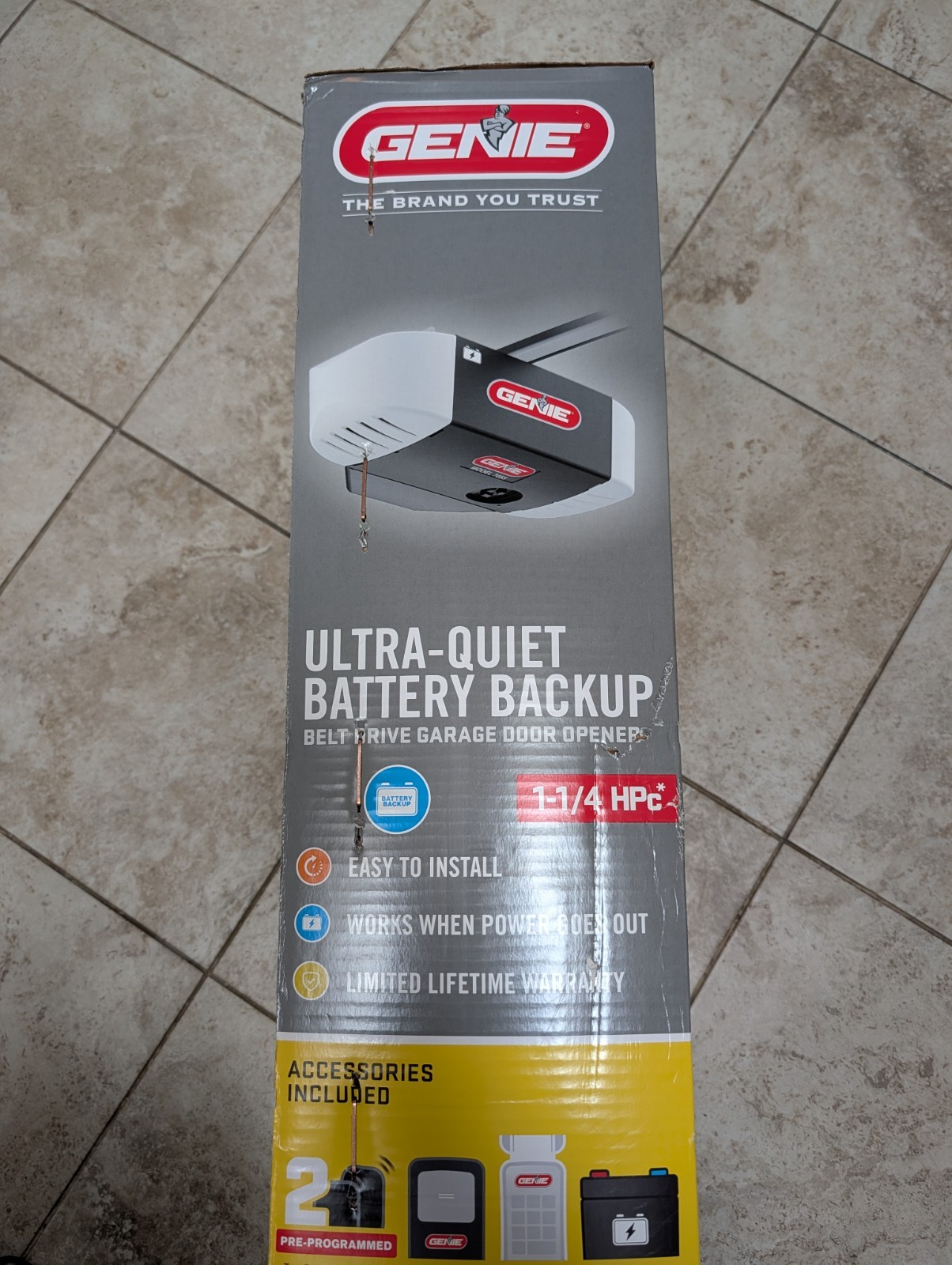 Genie StealthDrive 750 1-1/4 HPc Ultra-Quiet Garage Door Opener w/ Battery