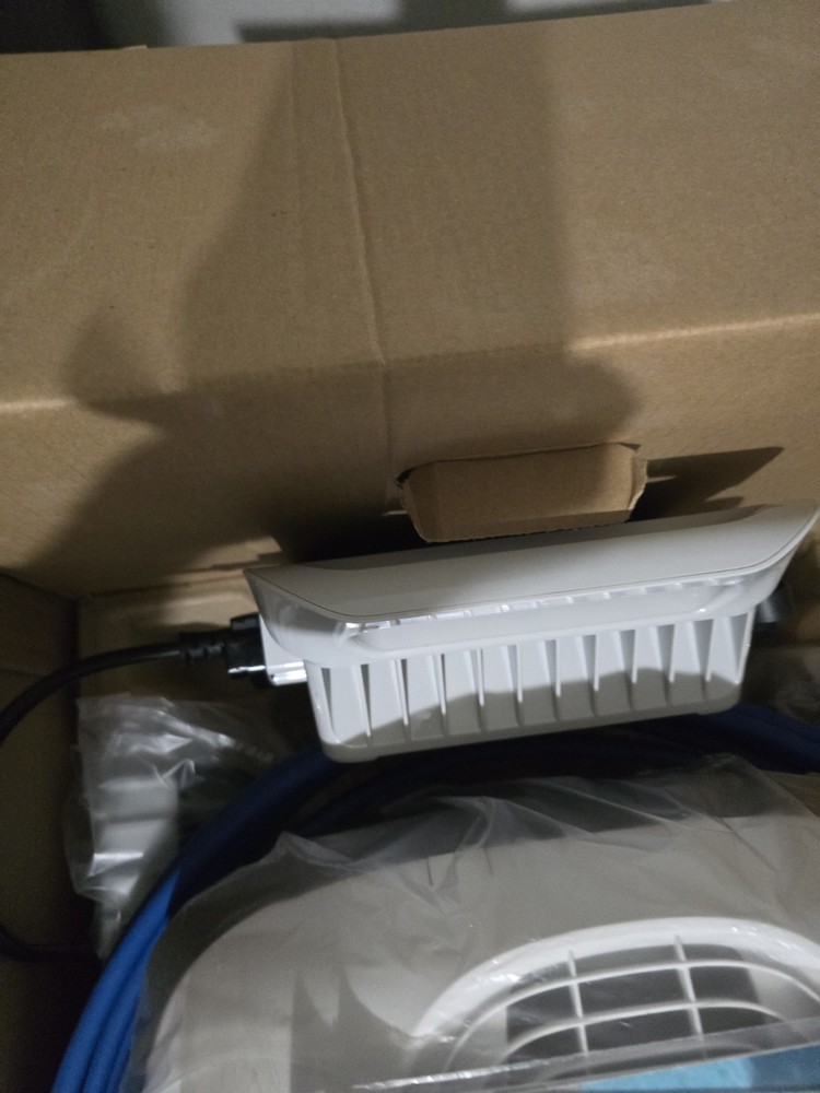 Dolphin E10 Robotic Pool Cleaner | Brand New