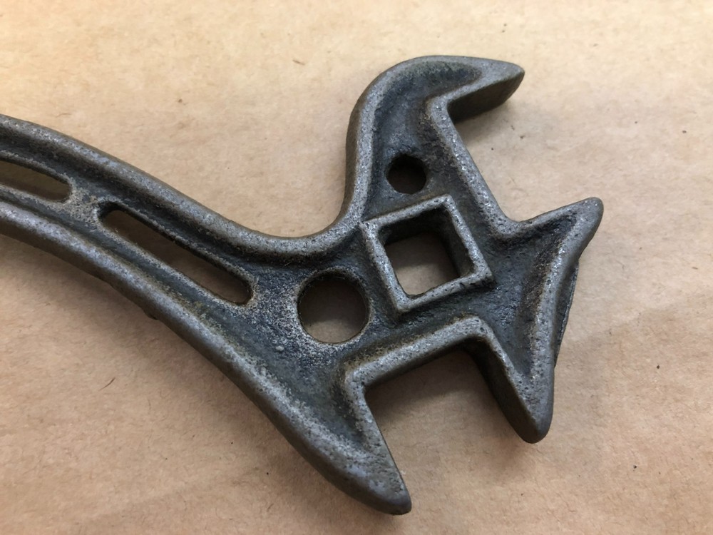 Vintage Deere & Mansur 196 Multi Size Farm Implement Wrench Tool