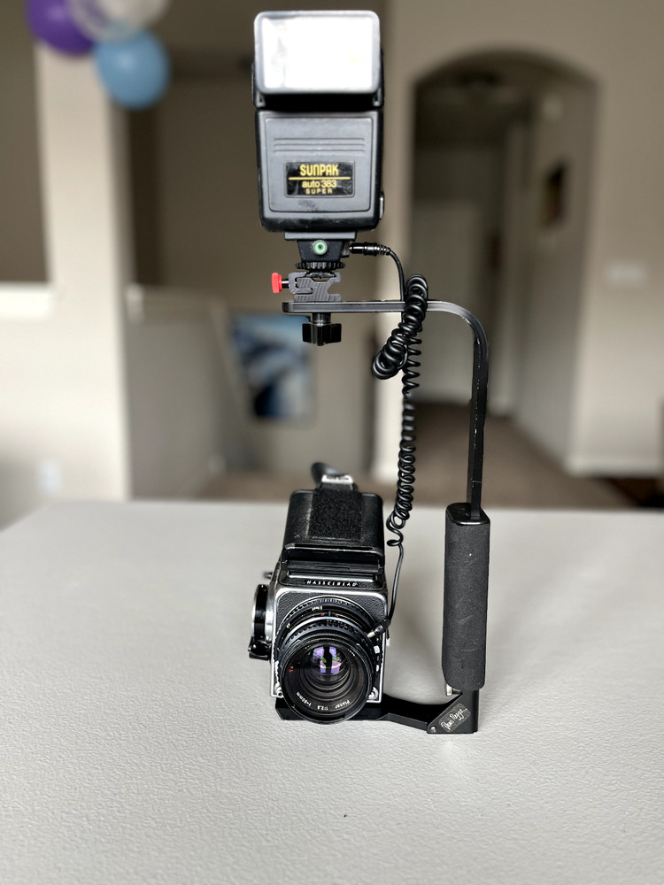 Stroboframe Denis Reggie Flash Brackets (Camera, Flash and Chord not includes)