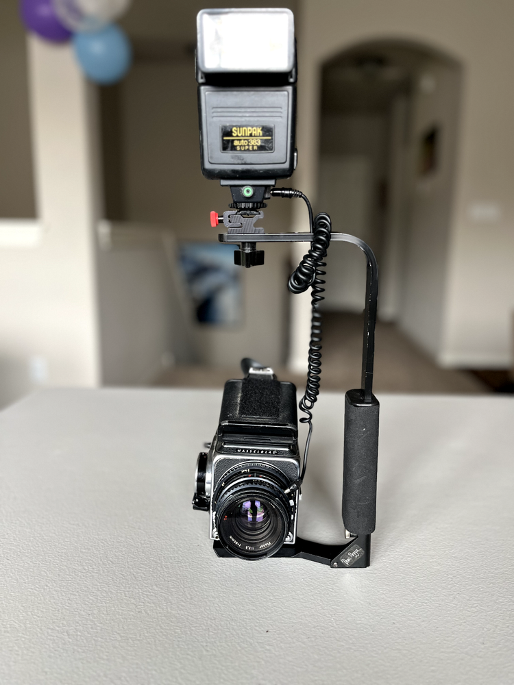 Stroboframe Denis Reggie Flash Brackets (Camera, Flash and Chord not includes)