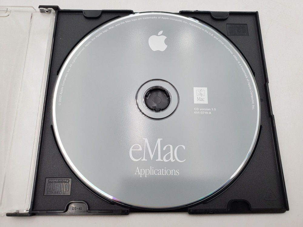 2002 Macintosh Mac eMac Applications Version 1.5 Software Installation CD Disc