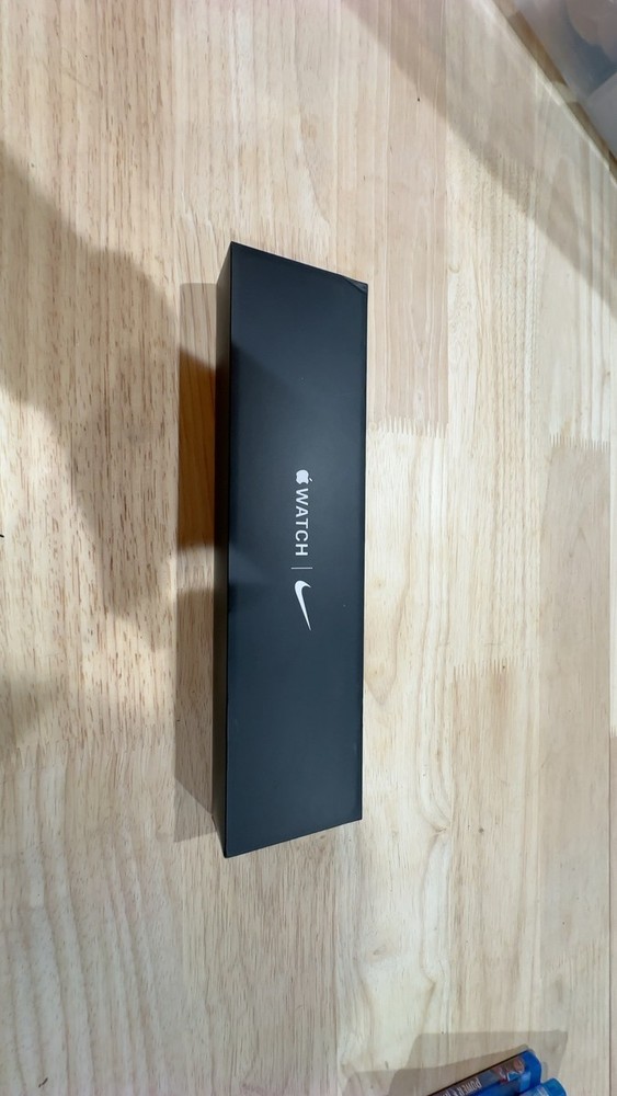 Apple Watch *** PACKAGE AND BOX ONLY***