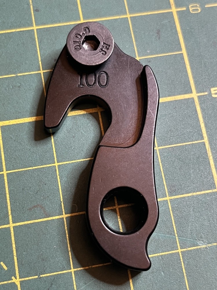 Wheels manufacturing Dropout Hanger 100