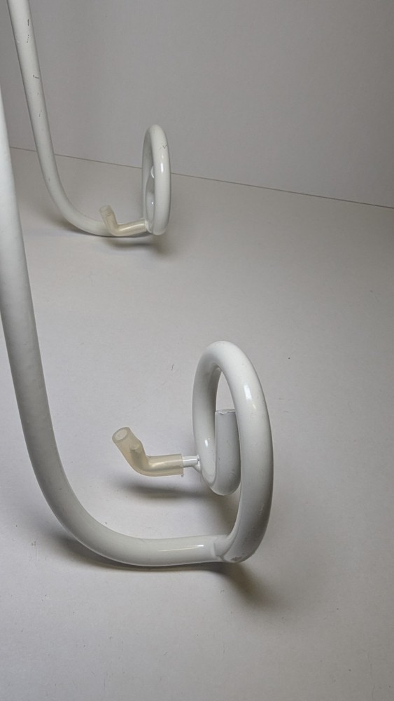 Coton Colors White Plate Stand Holder