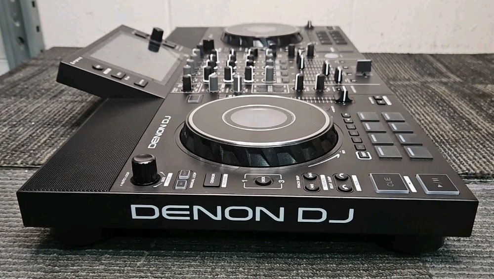Denon DJ JP21 SC Live 4 Standalone DJ Controller System