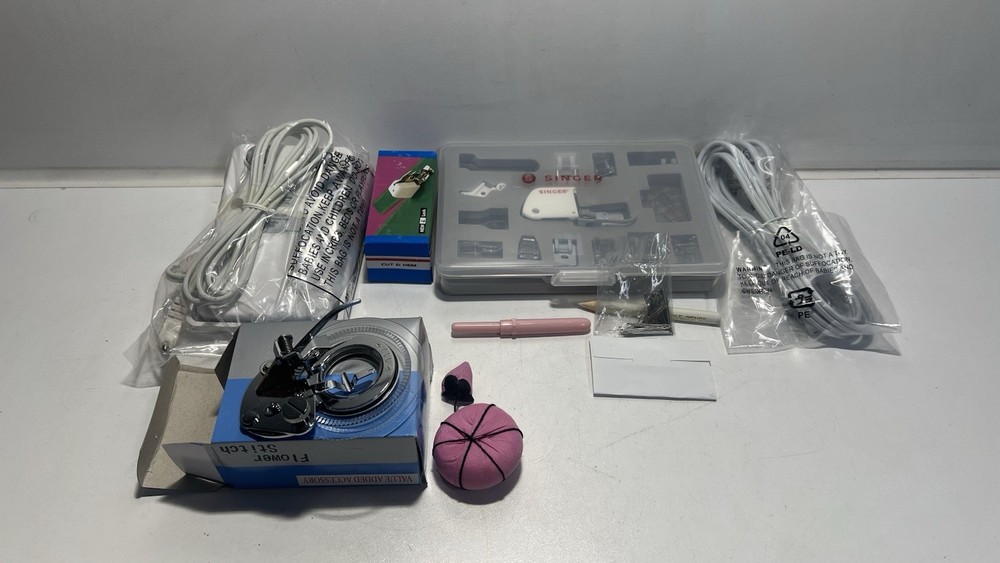🧵 SINGER S900 Computerized Sewing Machine (Open Box)
