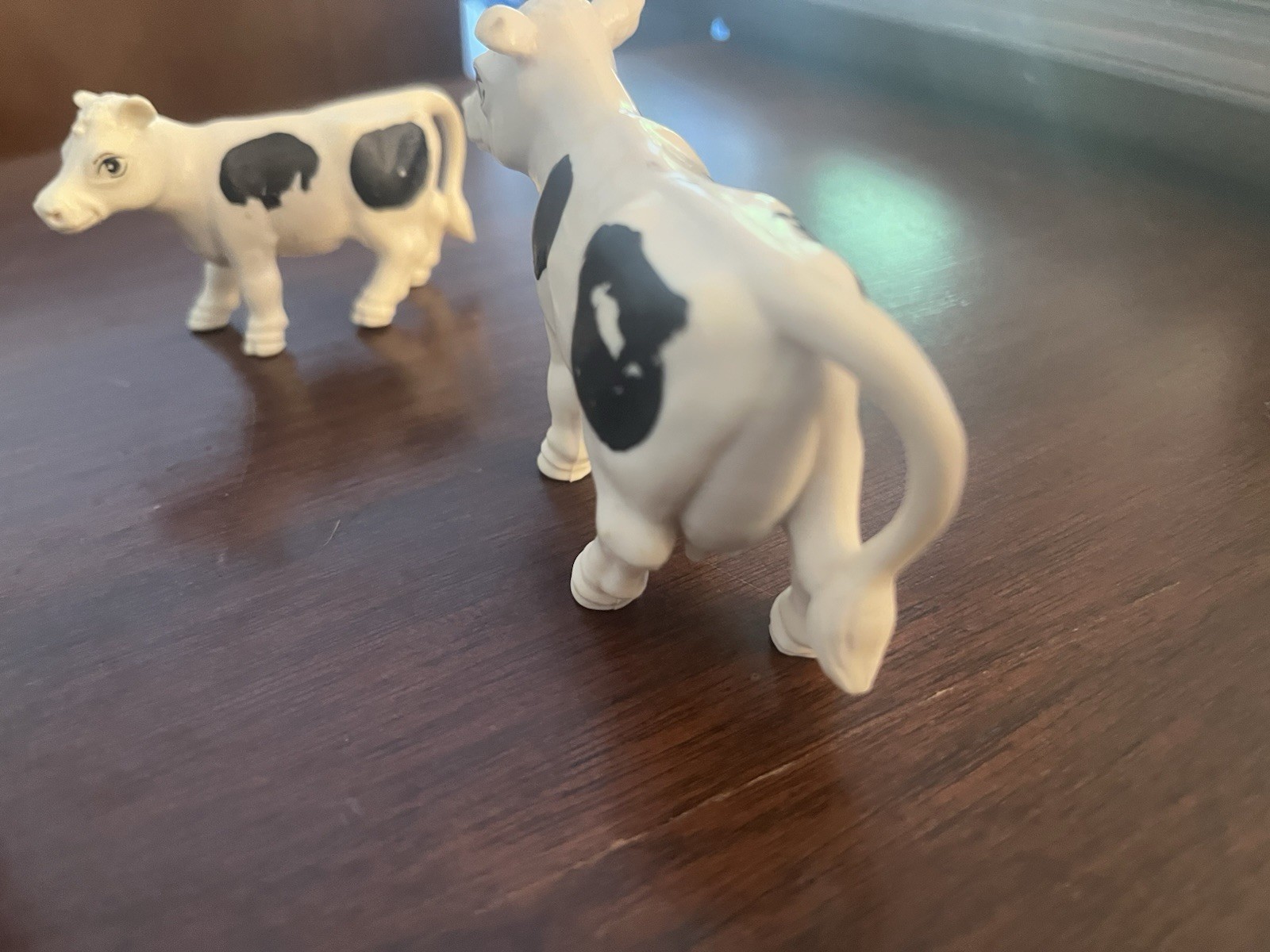 Vintage Britains 1980 Cows, Lot of 2