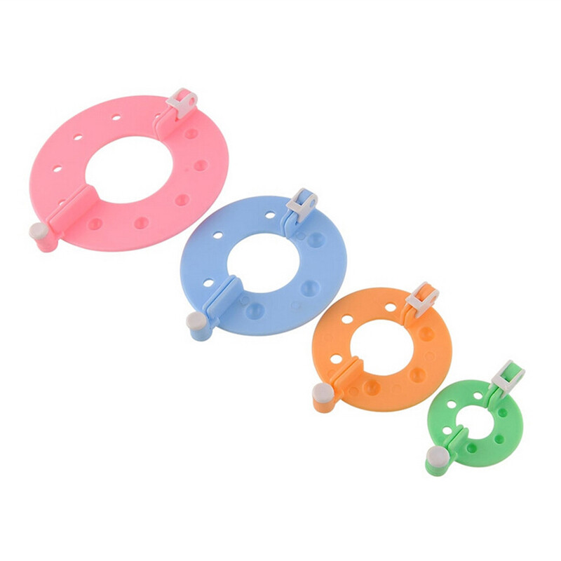 8Pcs 4 Sizes PomPom Maker Set Fluffy Balls Knitting Needles Craft Tool