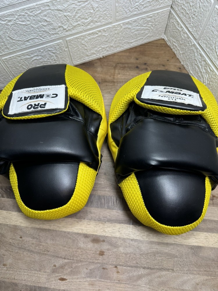 Pro Combat USA Punch Mitts Pair