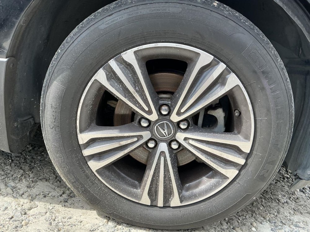 MDX 2017 Glove Box 4999948