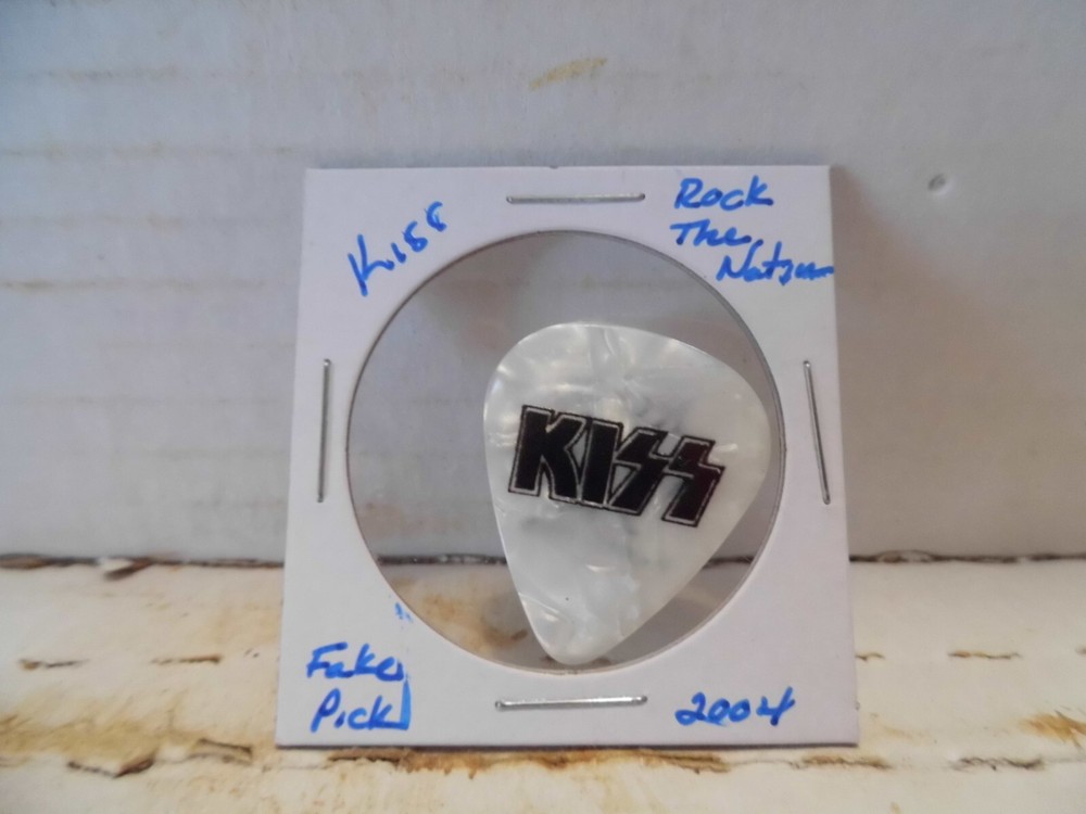 KISS "ROCK THE NATION" 2004 FAKE GUITAR PICK~READ DESCRIPTION (18A~7)
