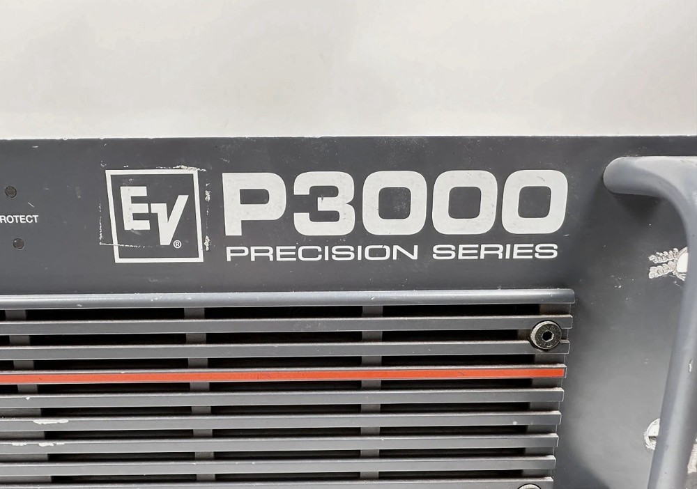 EV/ Electro-Voice P3000 Power Amp Precision Series