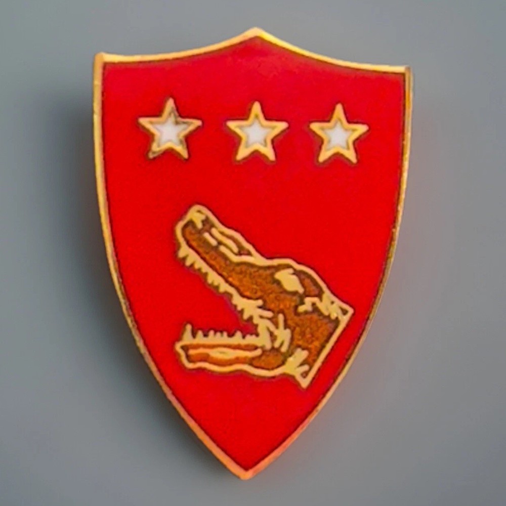 5th Marine V Amphibious Corps Hat Pin WW2 USMC