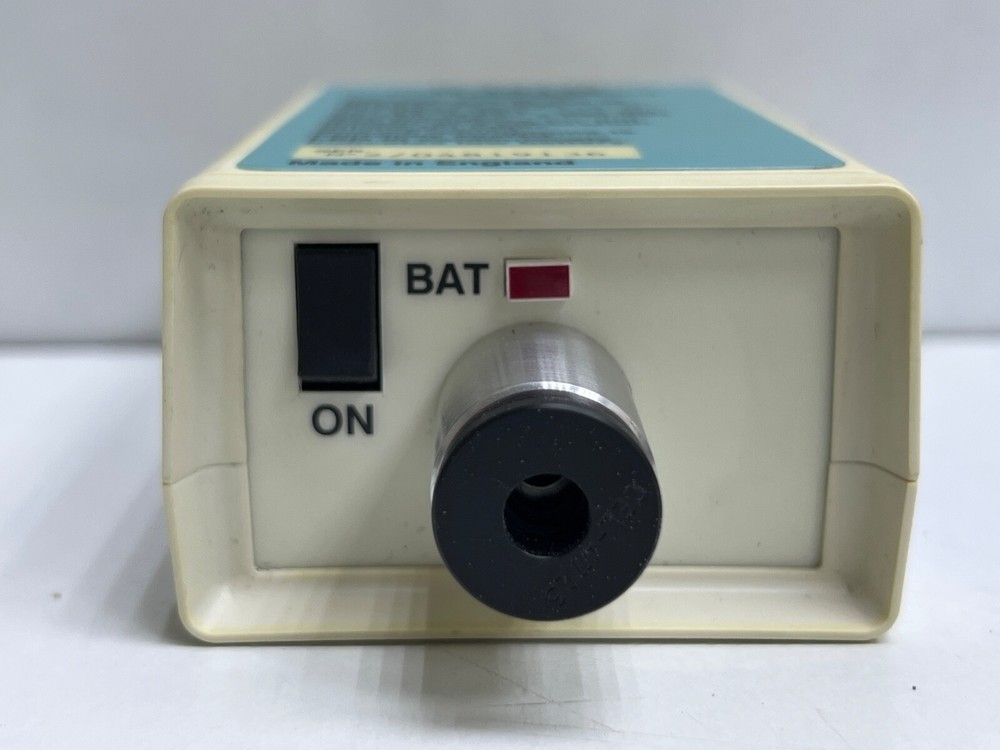 DAWE D-1411E ACOUSTICAL CALIBRATOR