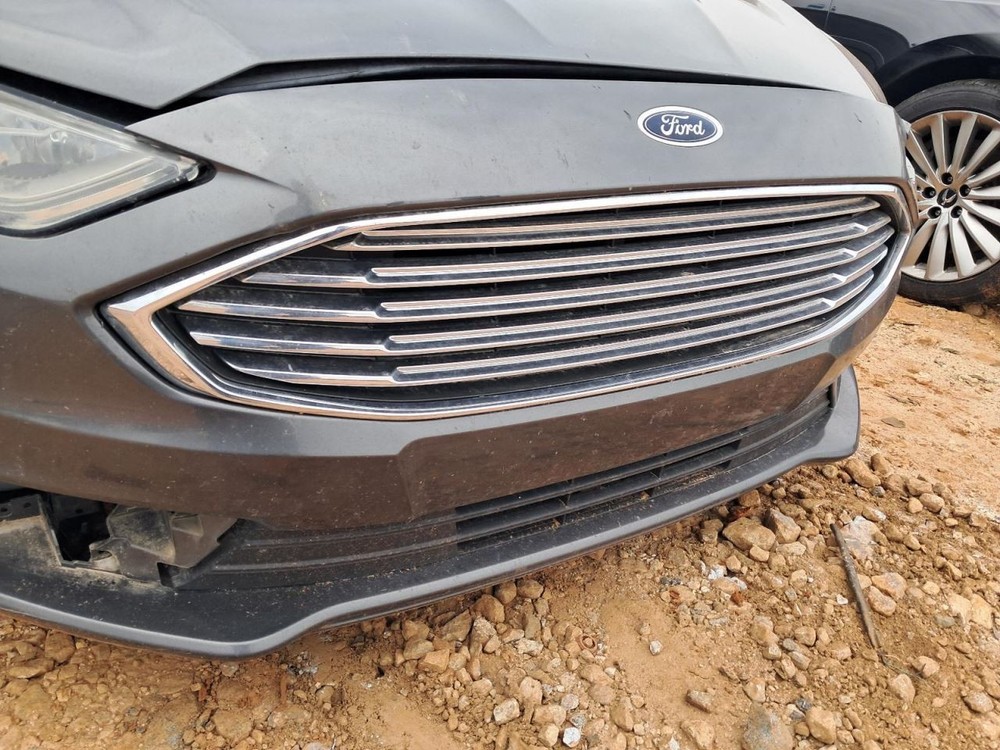 Fuse Box Engine Without Rain Sensor Fits 17-20 FUSION 5014684