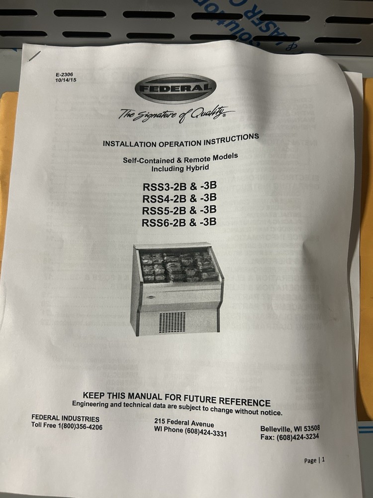 Federal RSS6SC-2B refrigerated 72" grab & go Display Case