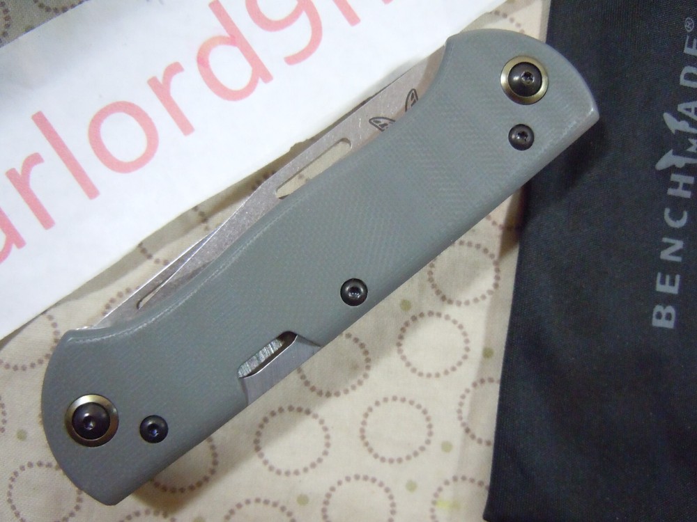 BENCHMADE WEEKENDER 317 FOLDING BLADE KNIFE.