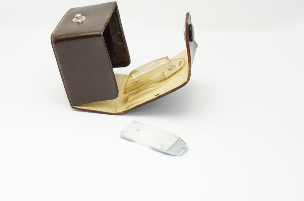 Leitz Leica Selenium Light Exposure Meter Metraphat leather case w/diffuser