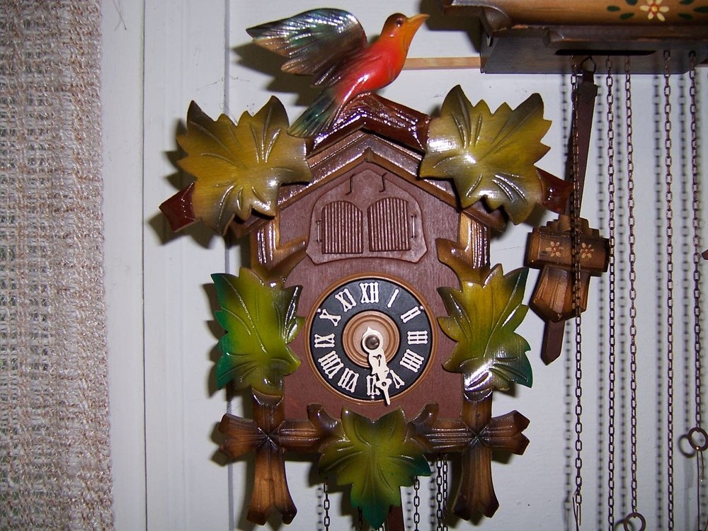 musical cuckoo clock