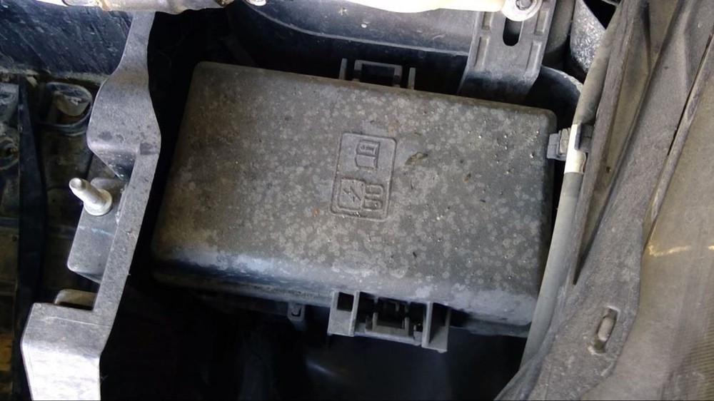 Fuse Box Engine Fits 14-19 FIESTA 656348