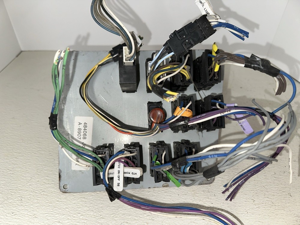 2005 International 9400 SWITCH Dash Panel - Used