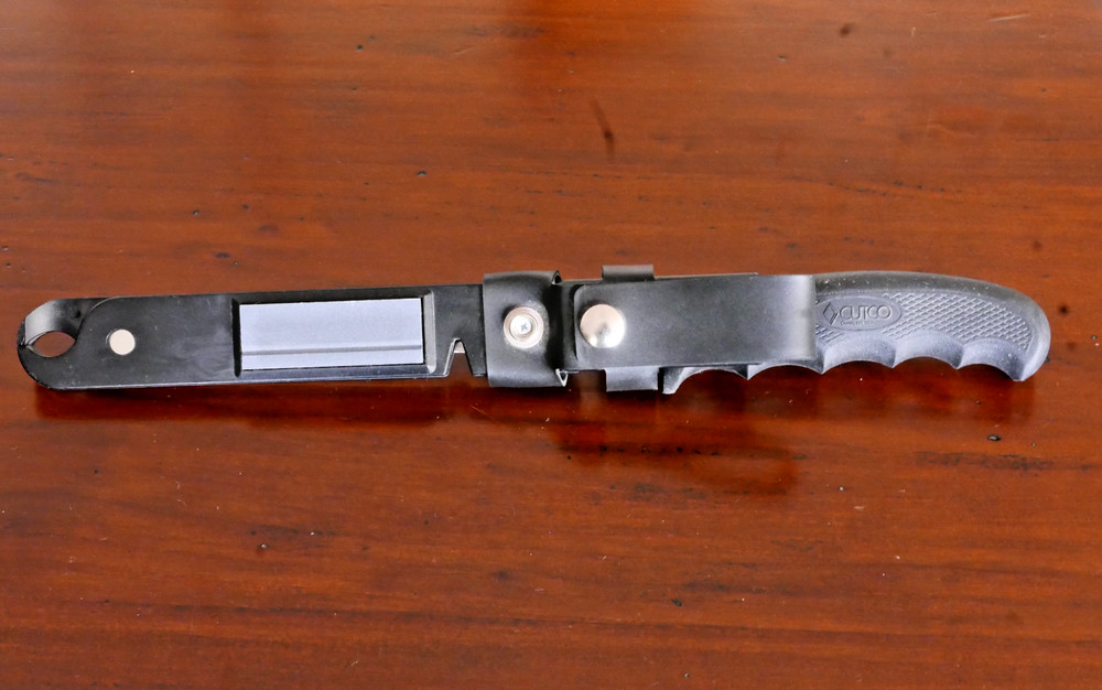 Cutco The Fisherman's Solution Knife