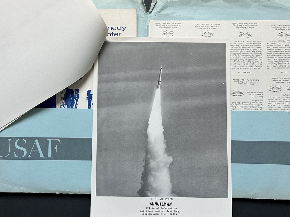 1966-1967 U.S. Air Force Systems Command Press Information Kit Folder Lot