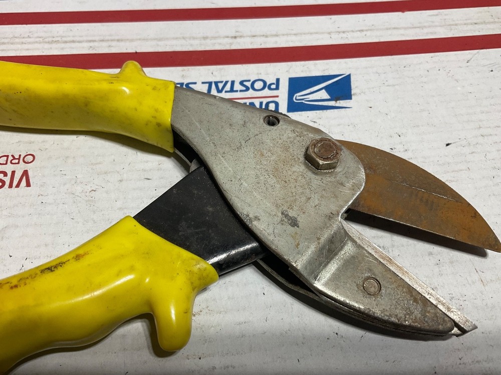 True Temper USA ROCKET A35 Pruning Shears Pruner Cutter Garden Tool Locking