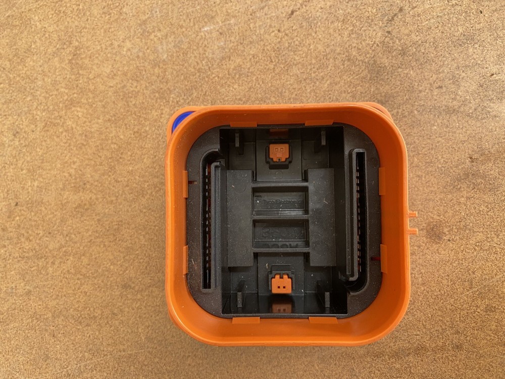 Fisker Karma Battery MSD Receptacle