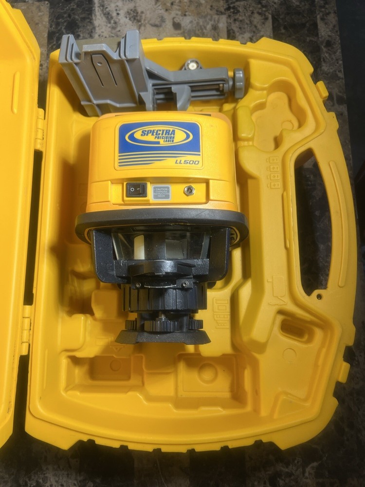 Spectra LL500 Self-Leveling Precision Laser with Receiver