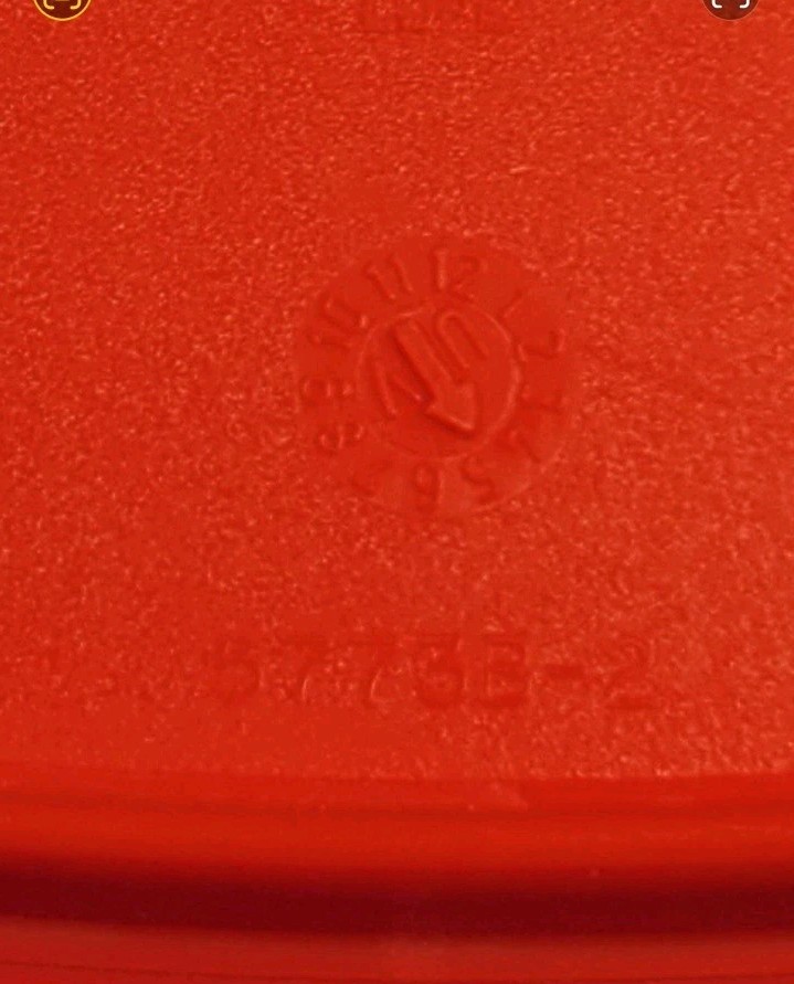 TUPPERWARE Replacement Lid 5773B-2 Red Square Snap On Plastic 4in Vintage