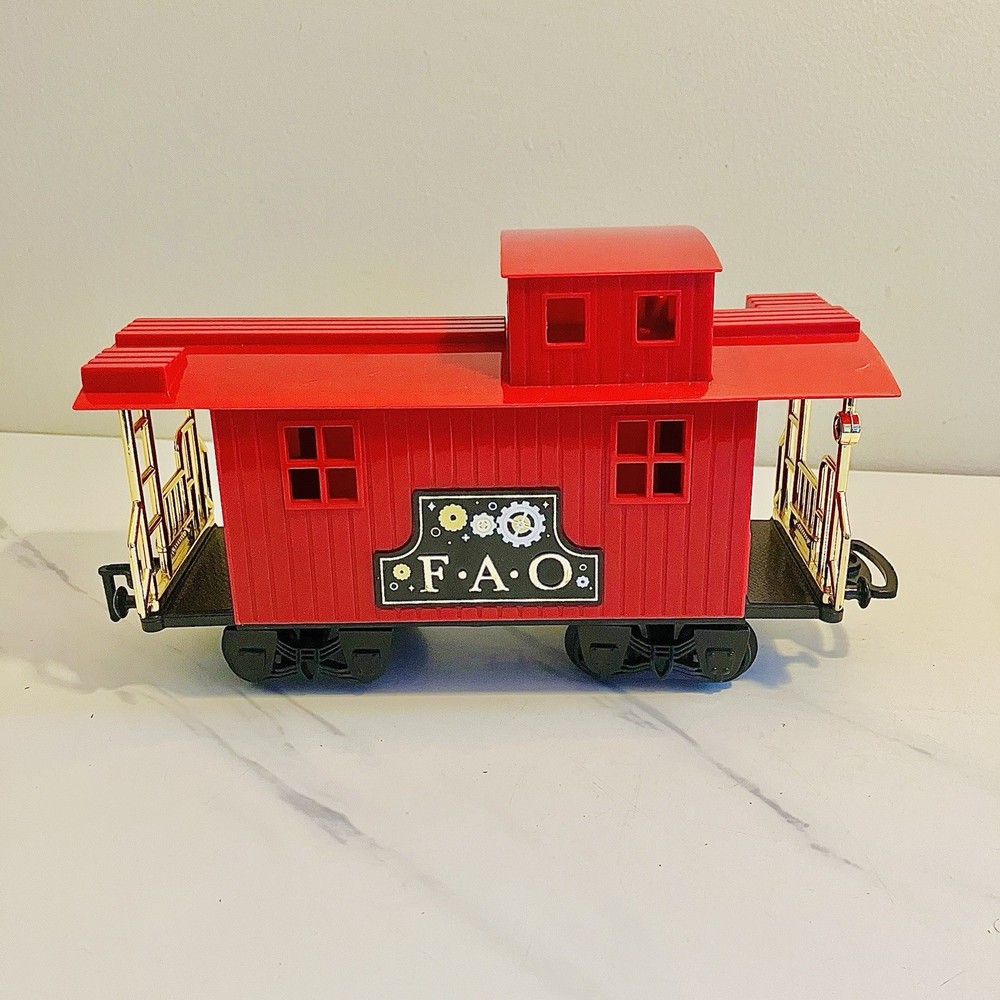 FAO Schwarz Motorized Classic Train Set Plus Tracks