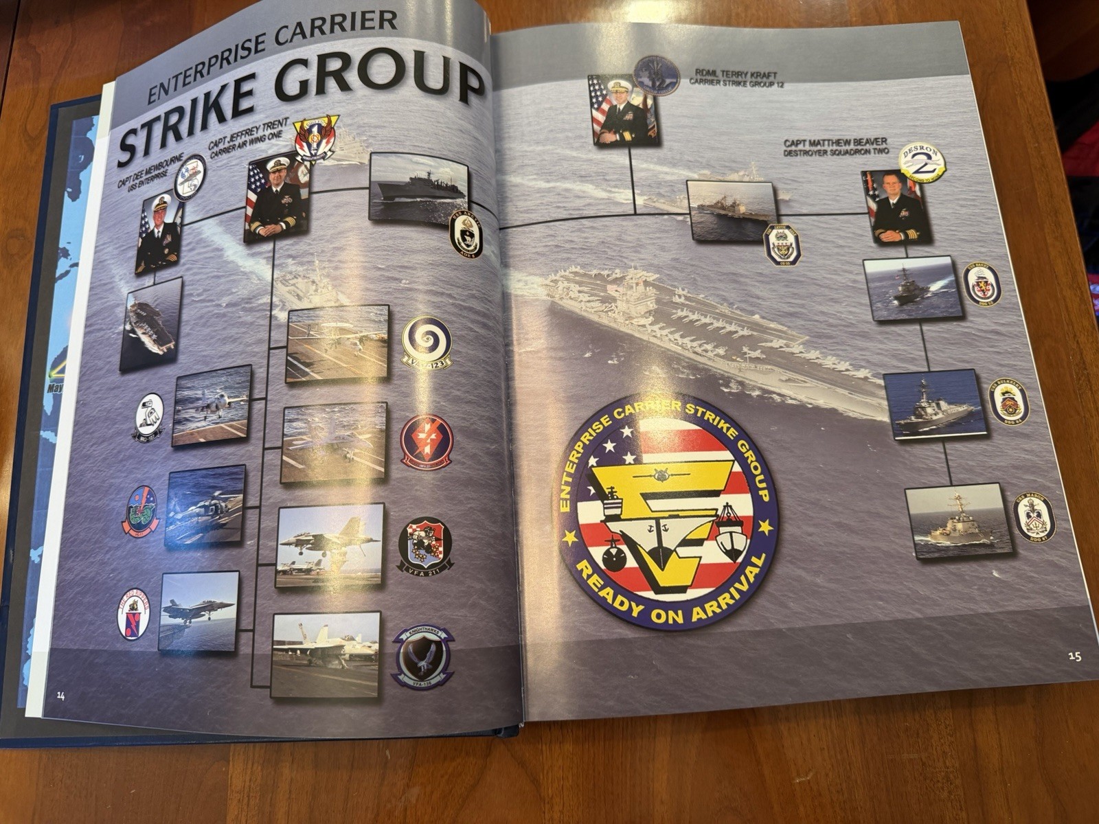 ☆ USS ENTERPRISE CVN-65 WORLD DEPLOYMENT CRUISE BOOK YEAR LOG 2011 NAVY ☆