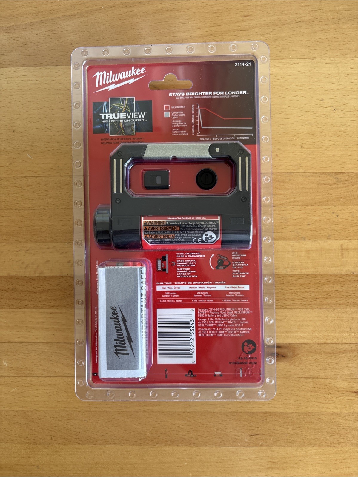 Milwaukee 2114-21 USB Rechargable ROVER Pivoting Flood Light Kit 550 Lumens