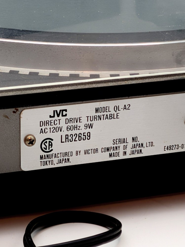 JVC QL-A2 Direct Drive Automatic Return Turntable