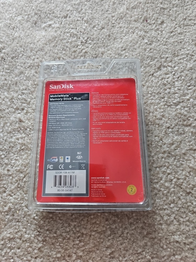 SanDisk MobileMate SD Plus Memory Card Reader (SDDR-104-A11M)
