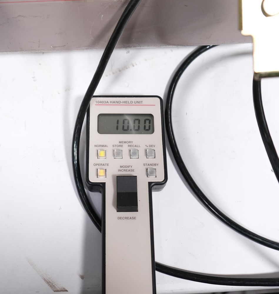 Arbiter Systems 1040C Panel Meter Calibrator with Hand Held / Cables