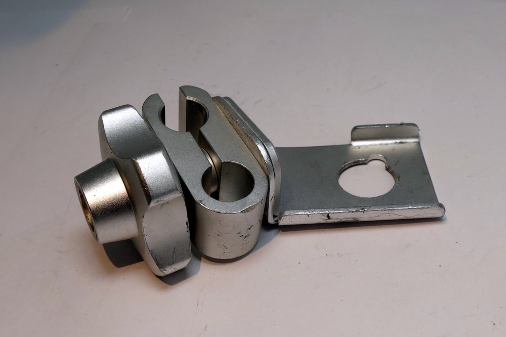 Nikon Nikonos Arm Bracket Knob for flash bracket