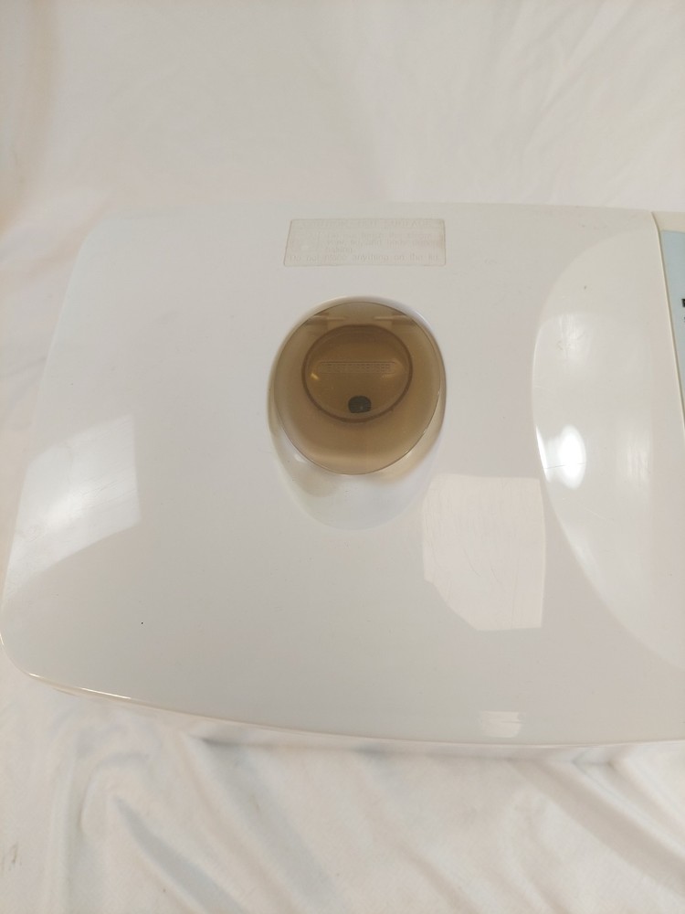 Panasonic Automatic Bread Maker Machine SD-YD250 With Yeast Dispenser Working