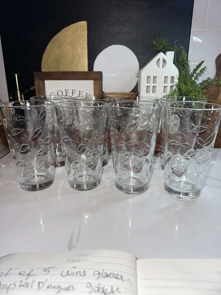 Lot Of 8 Libbey Leaf Pattern Drinking glasses