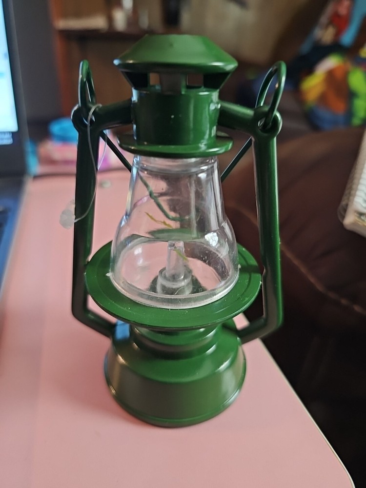 Kerosene Green Plastic Light, Incomplete