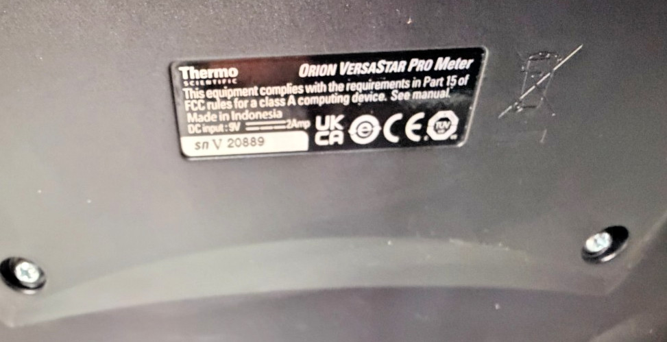 Thermo Orion VersaStar Pro pH/Conductivity Meter with Electrode