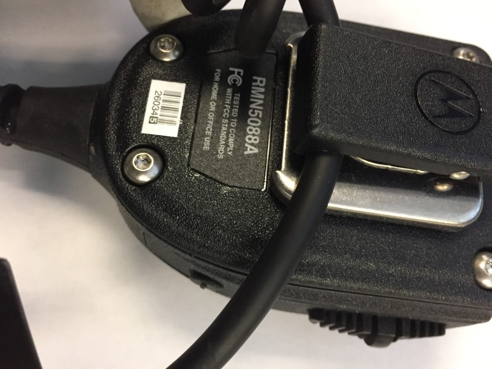 Motorola RMN5088B Commander II Plus Remote Speaker Microphone