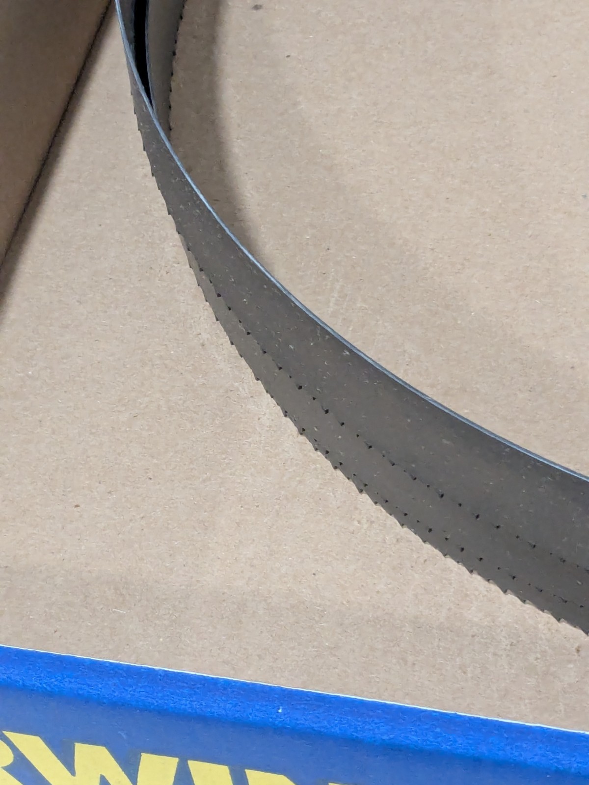 Irwin Welded Bandsaw Blade: 11' 6 Long x 1" Wide x 6 to 10 TPI 87748IBB113505