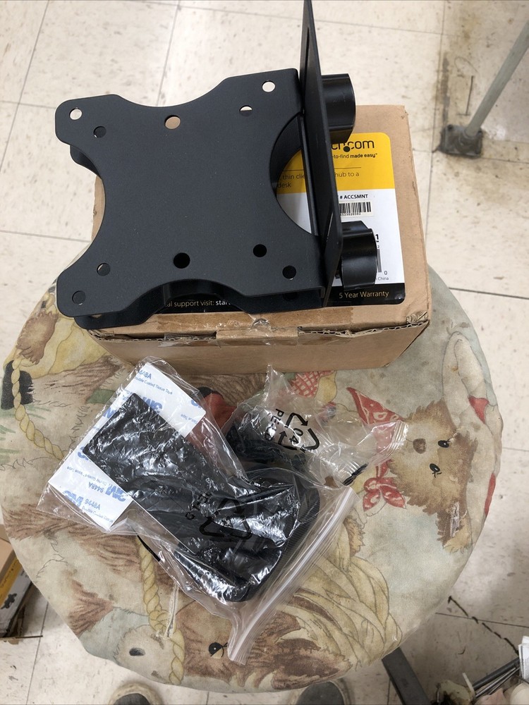 ONLY ONE NEW STARTECH (HARD-TO-FIND MADE EASY) THIN CLIENT VESA MOUNTING BRACKET