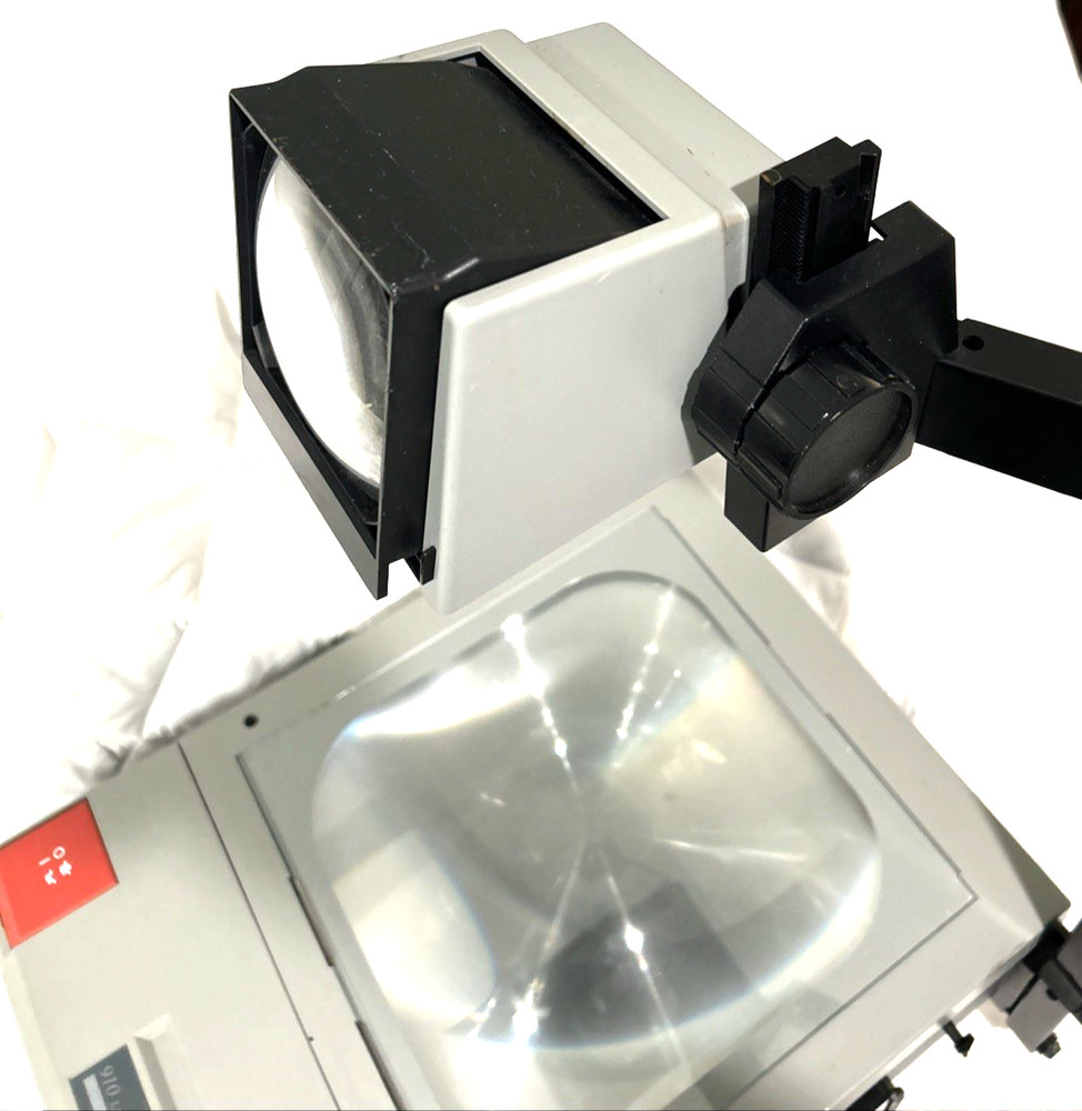 3M 900 Overhead Projector Folding Model 900AJB